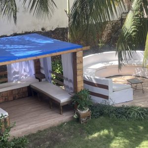 5B760F18-A94E-4FF5-AFC9-9CB5FA3A5A17_1_105_c